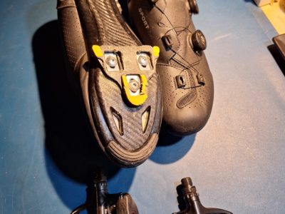Chaussures et pédales pour vélo de course