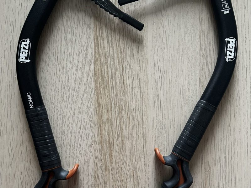 2x Piolets Cascade de Glace - Petzl Nomic